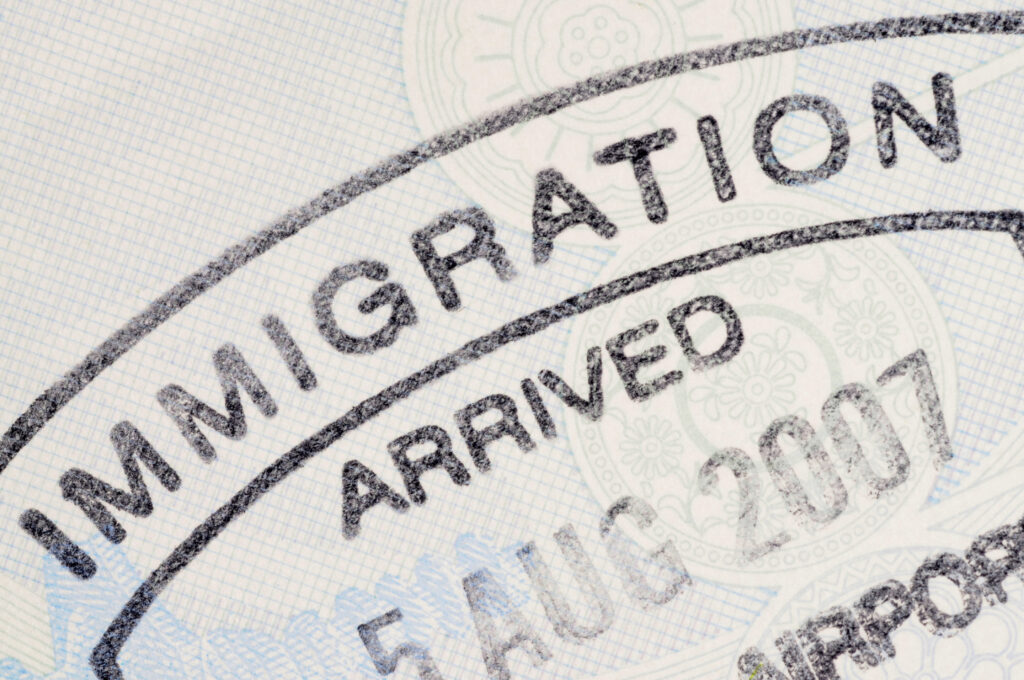 Immigration passport stamp Atualização_nas_regras_do_visto_eb-2